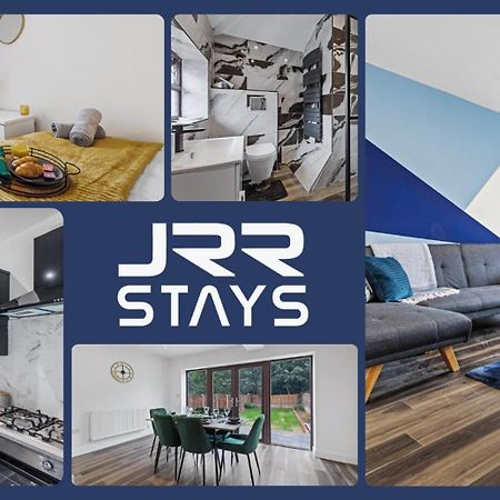 Walsall - 4 Bedroom House, Wi-Fi, Garden , Sleeps 8 - Jrr Stays Bescot Kültér fotó